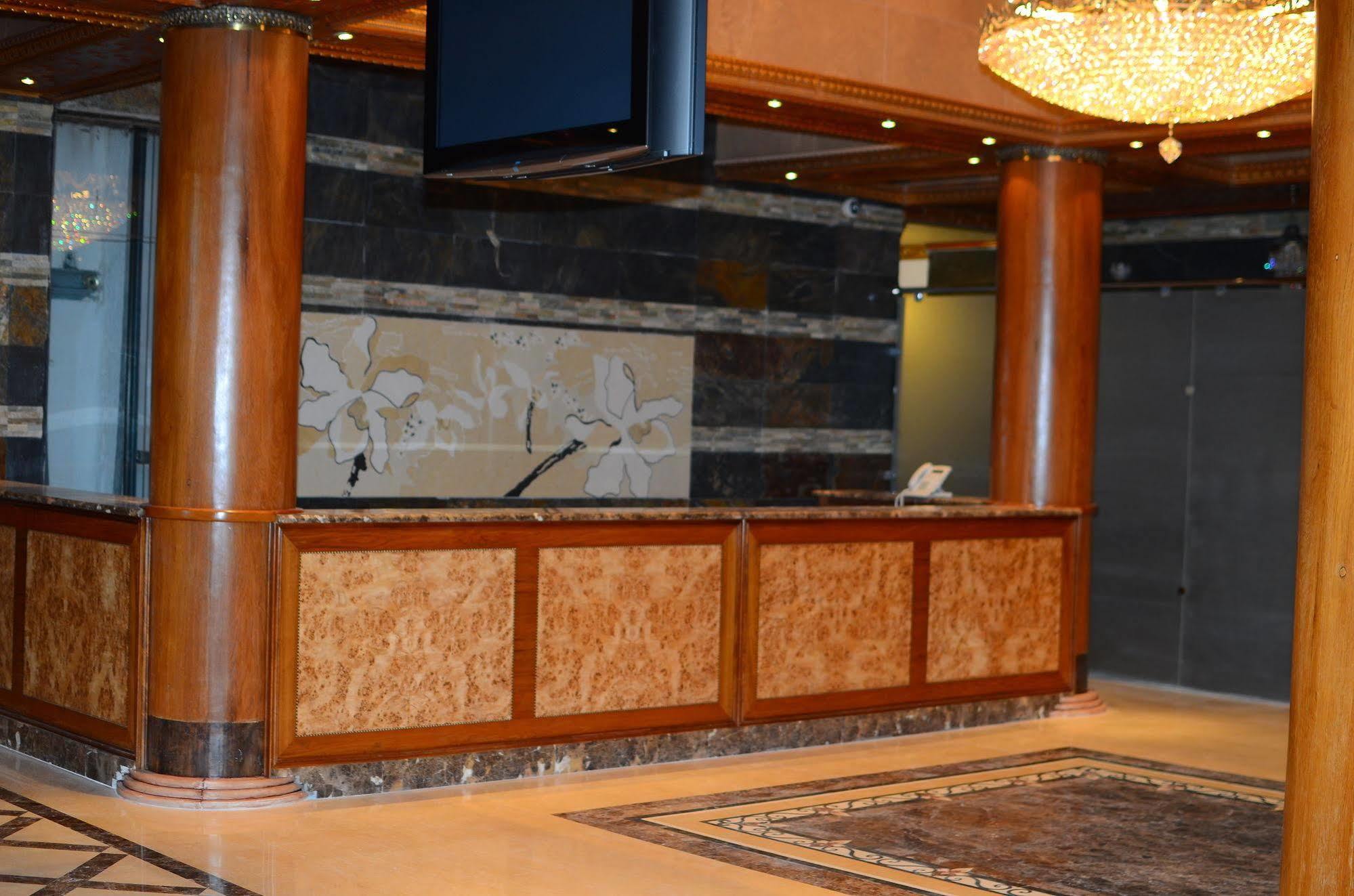 Jad Hotel Suites Amã Exterior foto